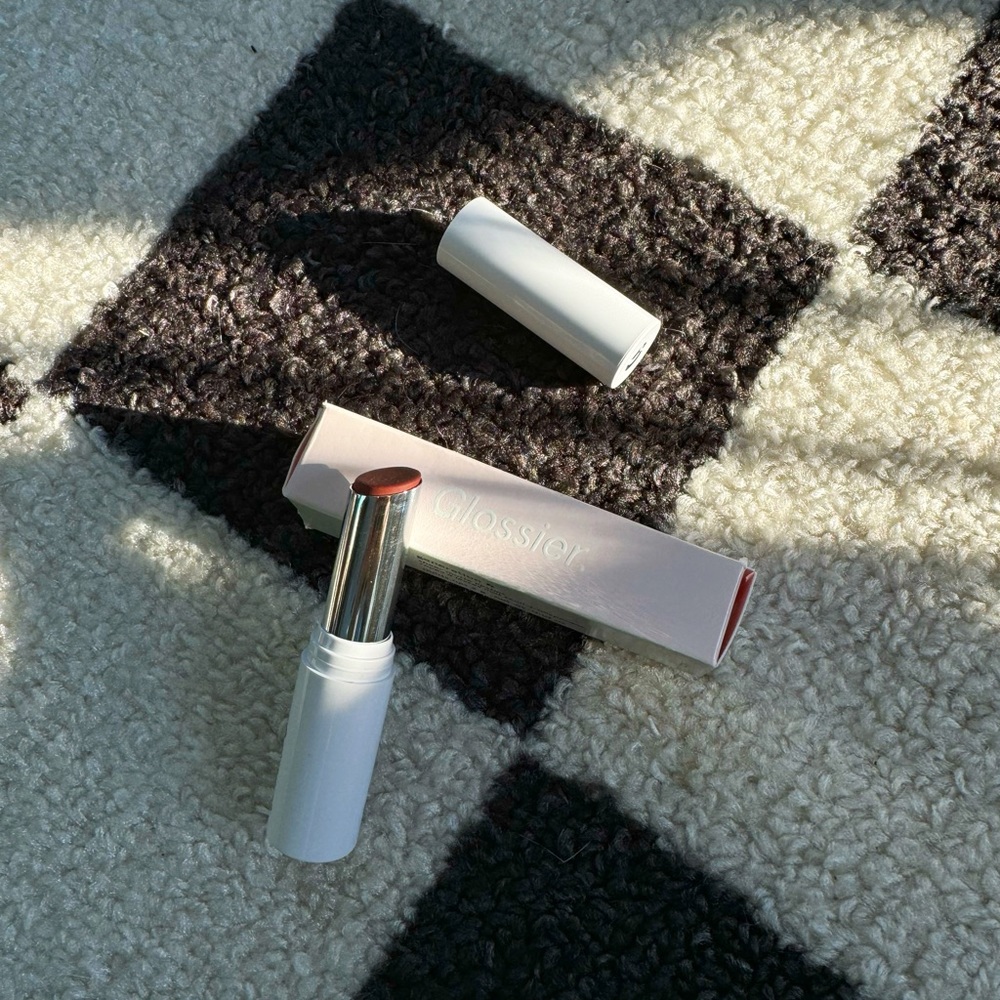 Glossier generation g lipstick